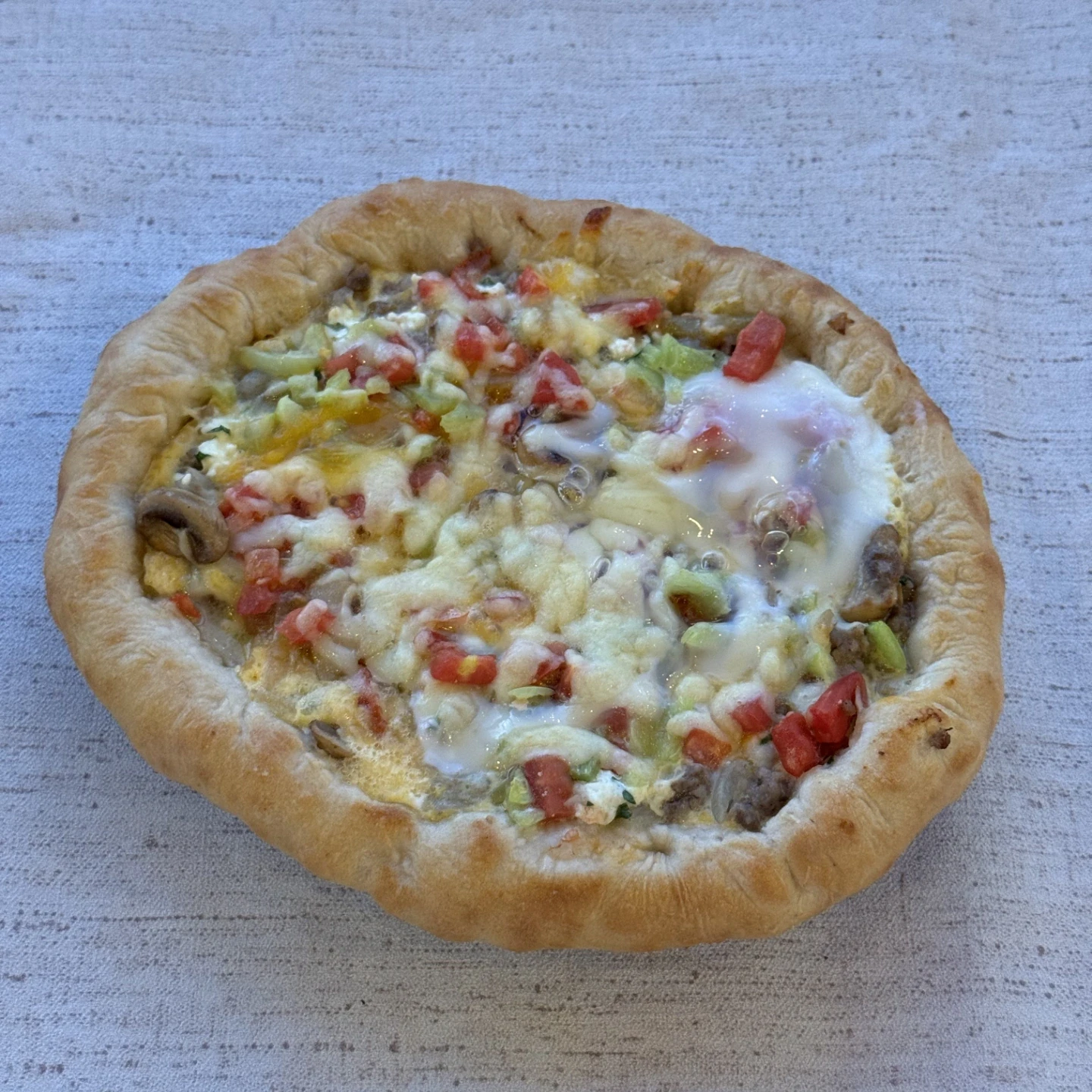 Guvec pide karisik