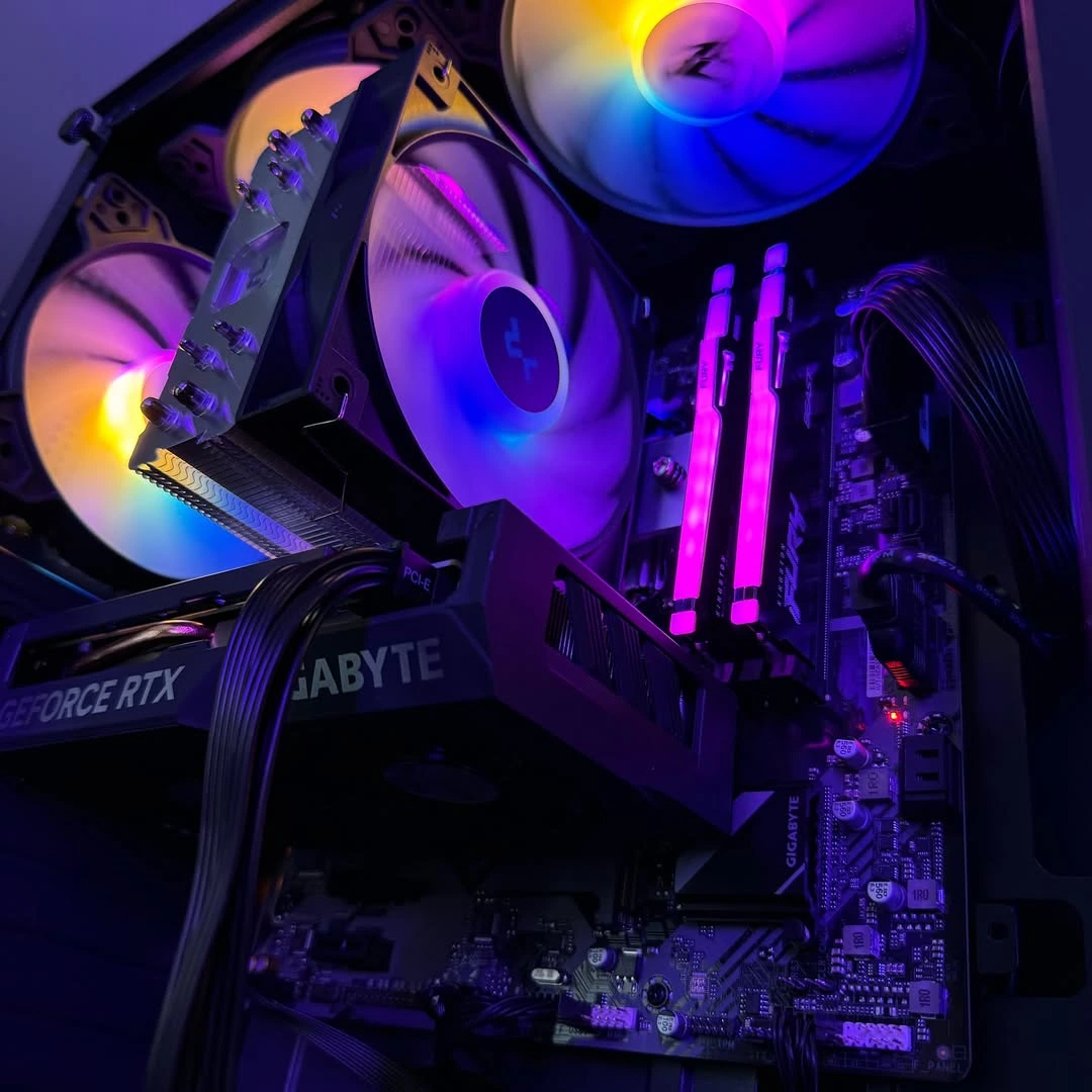 GIGABYTE B760M
